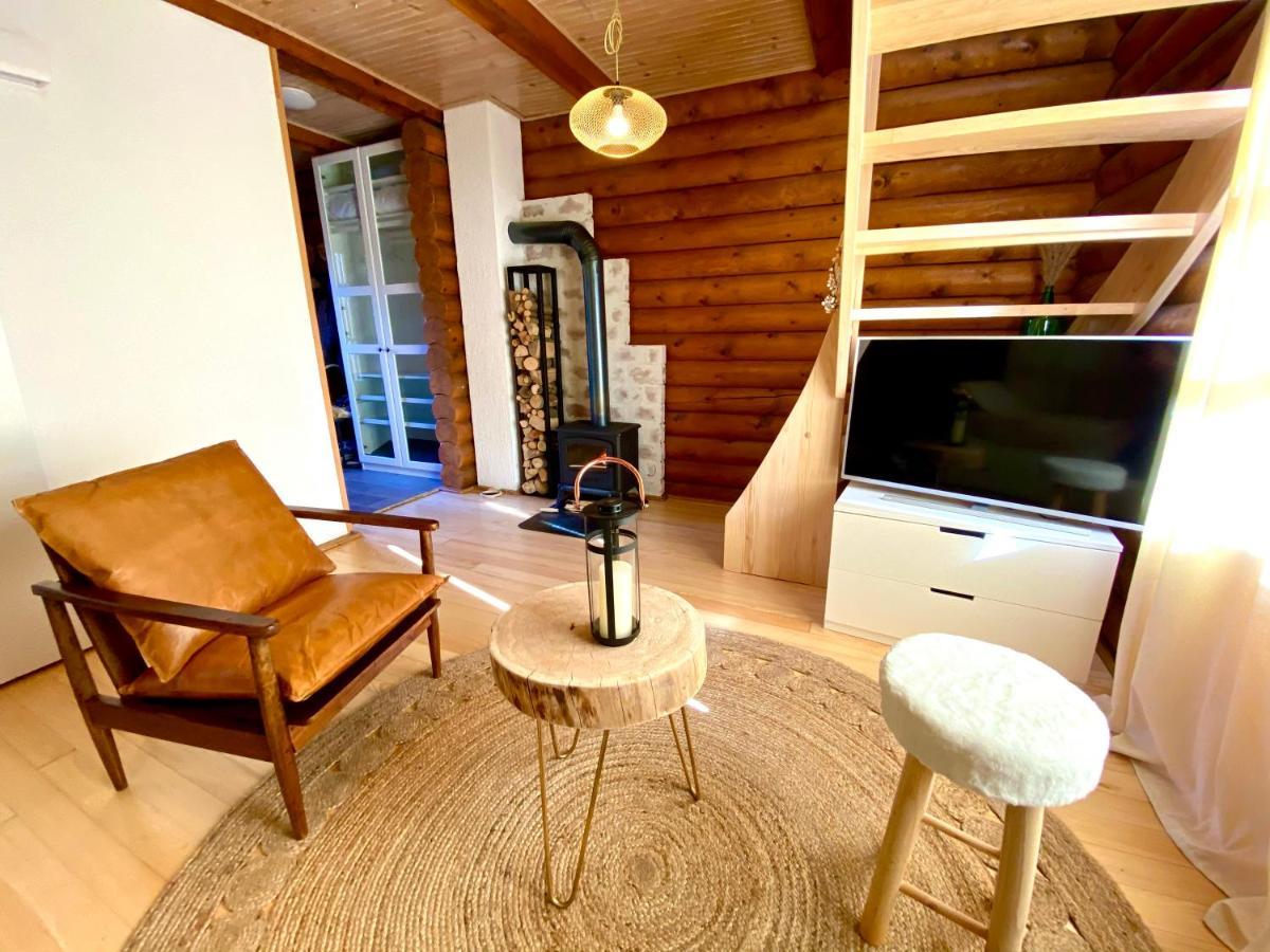 Pine Lodge Hlevci Kültér fotó